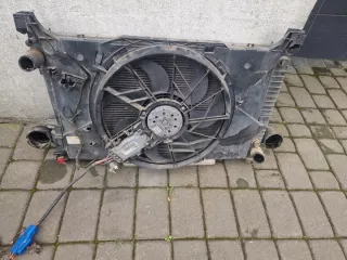 A1695000754 A1695000000 Передняя панель крепления облицовки (телевизор) Mercedes B W245 Арт e10590621, вид 2