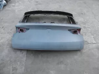 YP00049377 Крышка багажника (дверь 3-5) Opel Grandland X Арт e10594246, вид 1