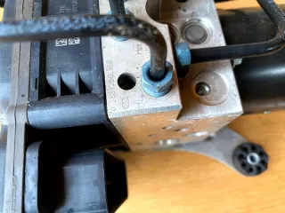 6795069 Блок ABS BMW 5 F10/F11/GT F07 Арт e10613189, вид 5