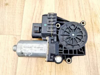 0130821774 Моторчик стеклоподъемника Audi A6 C5 (S6,RS6) Арт e10614520, вид 1