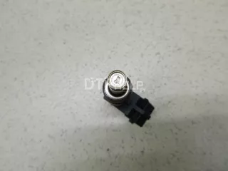 13537574376 Форсунка инжекторная электрическая BMW 3 E90/E91/E92/E93 Арт AM12718179, вид 4