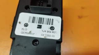 1J4959857  Блок управления стеклоподъемниками Volkswagen Passat B5 Арт 01018740v1, вид 3