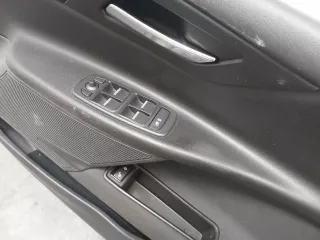 T2H17428,GX6A21812CB,LR070434 Замок двери передней правой Jaguar XE 1 Арт 11394837, вид 2