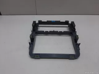 1T0858005B9B9 VAG Рамка магнитолы Volkswagen Touran 2 Арт E23062261, вид 1