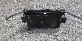  Передняя панель крепления облицовки (телевизор) Skoda Superb 3 Арт e12685795, вид 4