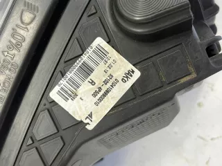 01041099900010 Фара правая Hyundai i20  2 Арт e12684685, вид 9