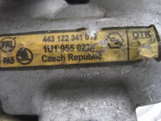 1U1955023E Механизм стеклоочистителя (трапеция дворников) Volkswagen Golf 4 Арт e12679621, вид 4
