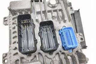 55485040 25050956 Блок управления двигателем Opel Zafira C Арт e12677344, вид 4