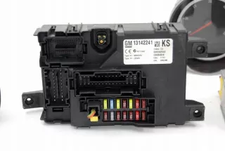 55198930 55198930CN GM55198930CN 13142241 13256903 Блок управления двигателем Opel Corsa D Арт e12677199, вид 4