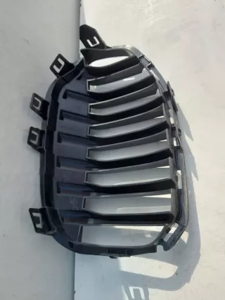 7450957-kolumb Решетка радиатора BMW 1 F40 Арт e12673276, вид 4