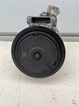 1K0820859E Компрессор кондиционера Volkswagen Passat B7 Арт e12672870, вид 4