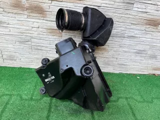 8601677 Корпус воздушного фильтра BMW 1 F20/F21 Арт e12671075, вид 4