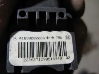 A1698202226 Датчик удара Mercedes A W169 Арт e12670857, вид 3
