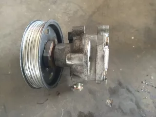 1J0422154A 038145255B Насос гидроусилителя руля Volkswagen Golf 4 Арт e12668872, вид 1