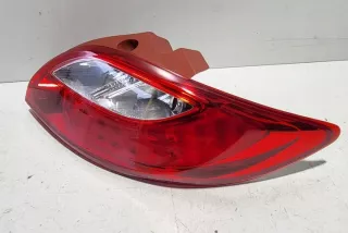 D65151150 Фонарь задний правый Mazda 323 BJ Арт e12657152, вид 4