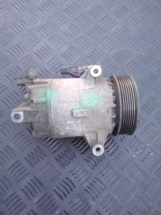 8200669284 Компрессор кондиционера Renault Megane 2 Арт e12649335, вид 2