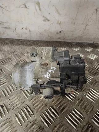 0273004281 Блок ABS Volkswagen Passat B5 Арт e12645808, вид 3