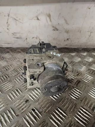 0273004281 Блок ABS Volkswagen Passat B5 Арт e12645808, вид 4