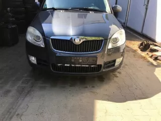 2007-2014 Бампер передний Skoda Fabia 2 Арт e12643483, вид 1