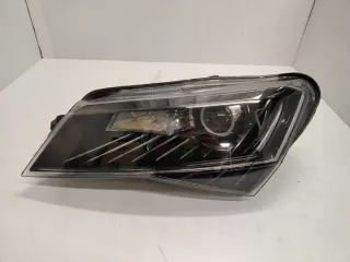3V1941015A Фара левая Skoda Superb 3 Арт e12632795, вид 1