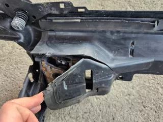 8211467 Передняя панель крепления облицовки (телевизор) BMW 3 E46 Арт e12631613, вид 7