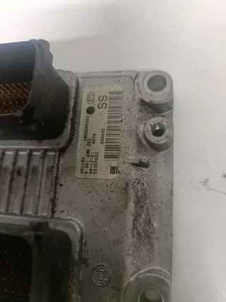 55352622 Блок управления двигателем Opel Corsa C Арт e12619099, вид 4