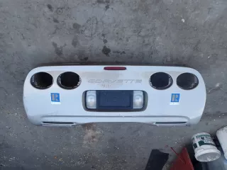 10433081 10402375 Бампер задний Chevrolet Corvette Арт e12618479