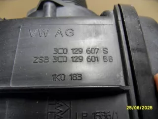 3C0129607S Корпус воздушного фильтра Volkswagen Passat B6 Арт e12611883, вид 2