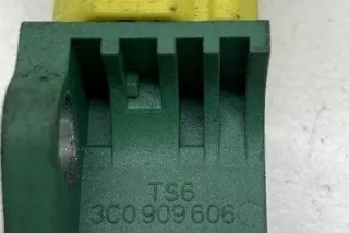 3C0909606 Датчик удара Volkswagen Passat B6 Арт e12609559, вид 3