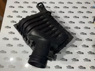 8655835 Корпус воздушного фильтра BMW 1 F40 Арт e12608041, вид 1