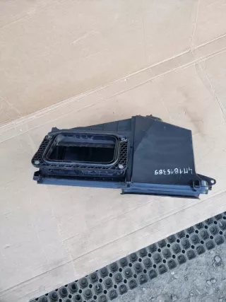 4M1815389 Корпус воздушного фильтра Audi Q7 4M Арт e12607969, вид 9