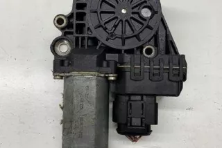 0130821785 Моторчик стеклоподъемника Audi A6 C5 (S6,RS6) Арт e12595298, вид 3