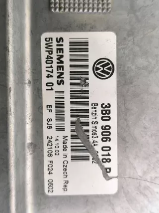 5WP4017401 Блок управления двигателем Volkswagen Passat B5 Арт e12591012, вид 2