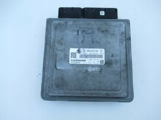 03L906023DK Блок управления двигателем Skoda Fabia 2 Арт e12590626, вид 1