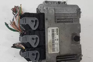 DZ01_ 0281015798 Блок управления двигателем Renault Megane 3 Арт e12590384, вид 1