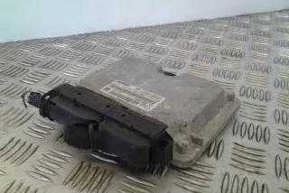 0281010268 Блок управления двигателем Opel Astra H Арт e12589621, вид 1