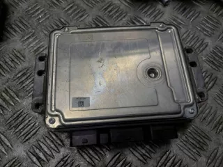 8M51-12A650-XC 7M5T-10849-CC 3M51-3F880-AD 6E5T-15607-BA 7M5T-14A073-BB Блок управления двигателем Ford Focus 2 restailing Арт e12588580, вид 4