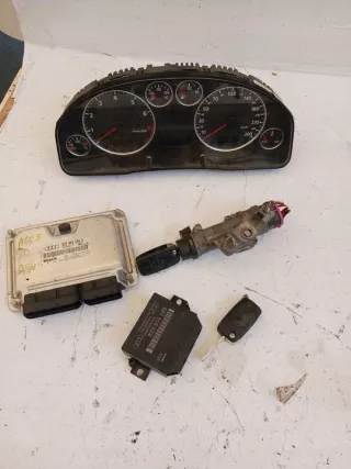 8E0909559H Блок управления двигателем Audi A4 B7 Арт e12586301, вид 1