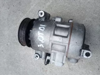8E0260805CA Компрессор кондиционера Audi A4 B7 Арт e12575169, вид 3