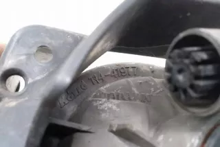 11441977 Фара противотуманная правая Mazda 121 3 Арт e12574024, вид 1