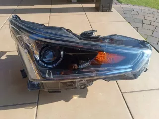  Фара левая Toyota Aygo 2 Арт e12568420, вид 1