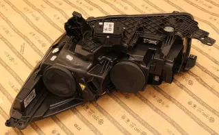 GV41-13D154-AG Фара правая Ford Kuga 2 Арт e12564577, вид 2