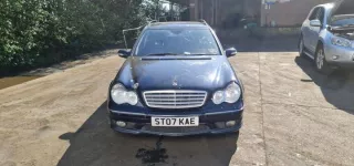 A2038800223 Решетка радиатора Mercedes C W203 Арт e12560554, вид 2