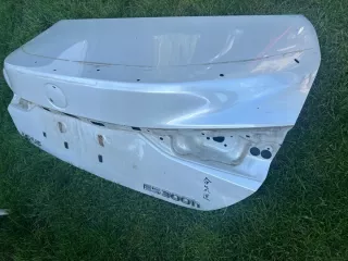 64401-33870 Крышка багажника (дверь 3-5) Lexus ES 7 Арт e12552911, вид 2