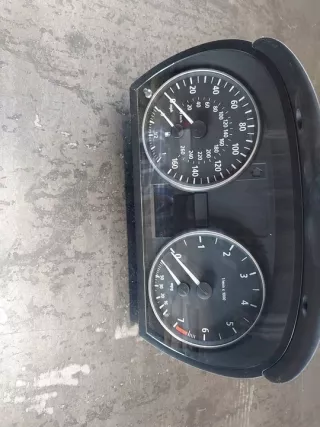 1025360-50 9110198-04 Щиток приборов (приборная панель) BMW 3 E90/E91/E92/E93 Арт e12551266, вид 3