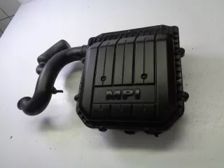 04C129611J Корпус воздушного фильтра Skoda Fabia 3 Арт e12547227, вид 2