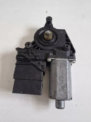 9776105406301 Моторчик стеклоподъемника Volkswagen Golf 4 Арт e12532441, вид 2