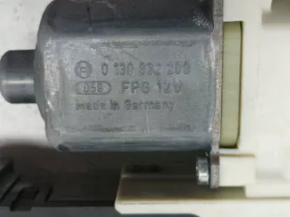 1137328125 1137328127 Моторчик стеклоподъемника Peugeot 407 Арт e12531951, вид 3