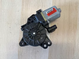 83460A5000 Моторчик стеклоподъемника Hyundai i30 GD Арт e12531328, вид 1