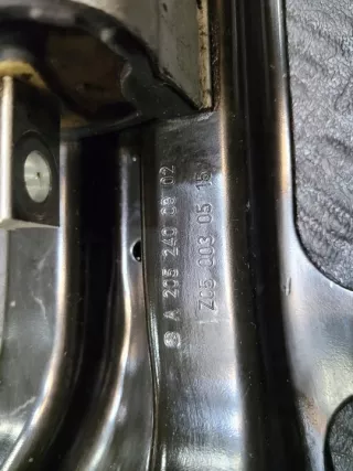 A2052400802 Подушка крепления КПП Mercedes C W205 Арт e12524271, вид 2